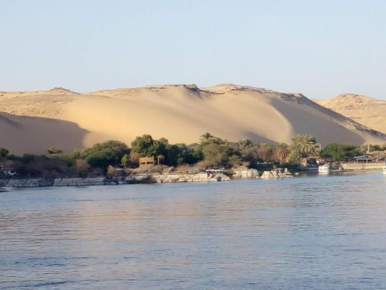 Hotel Nile Felucca Adventure Asuán Exterior foto