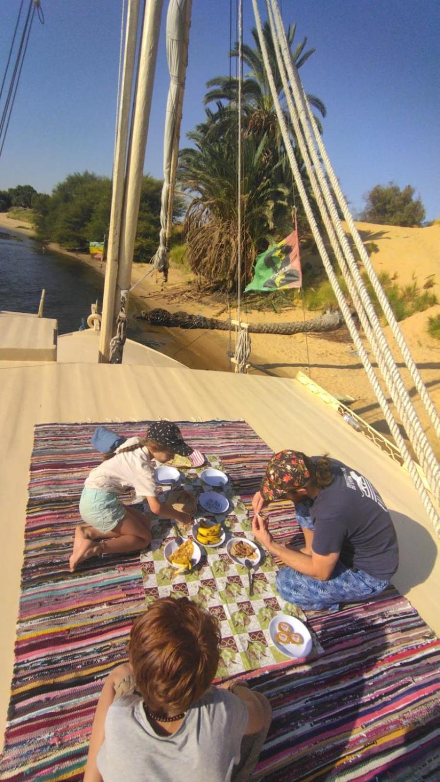 Hotel Nile Felucca Adventure Asuán Exterior foto